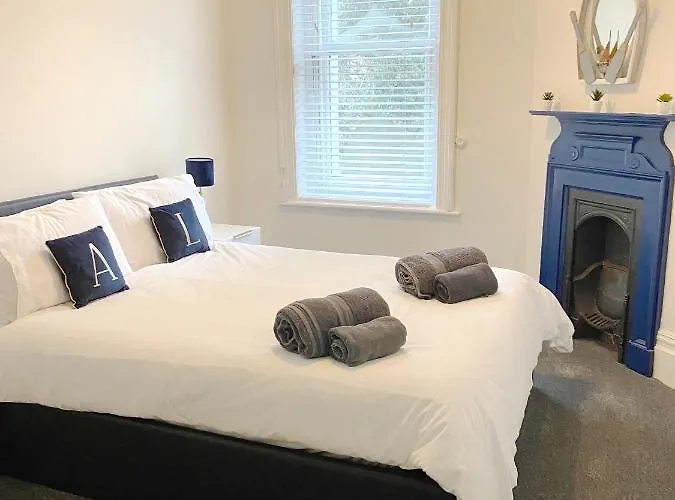 Sail Away Coastal Near Beach Parking Included Pet Friendly